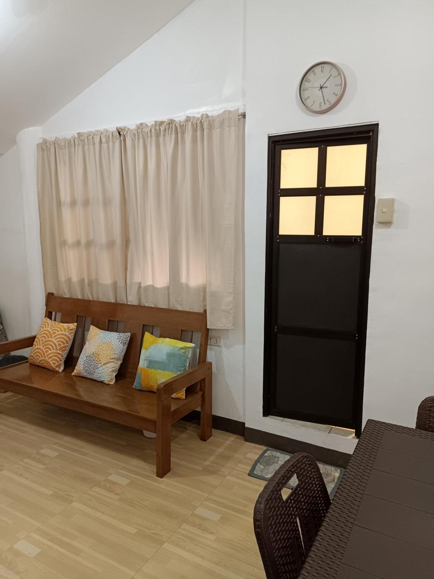 Elisha'S Guest House Coron Exterior photo